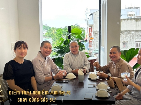 KHÁCH HÀNG THÂN YÊU