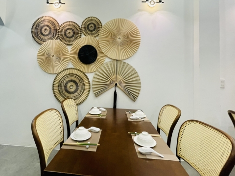 KHÔNG GIAN NHÀ HÀNG HẠNH PHÚC